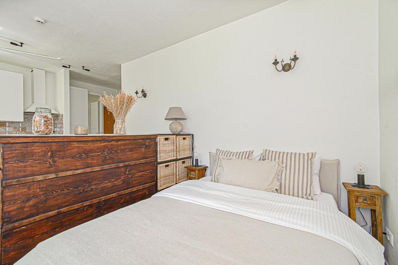 Cozy Studio In The Heart Of Vilnius Old Town Екстериор снимка
