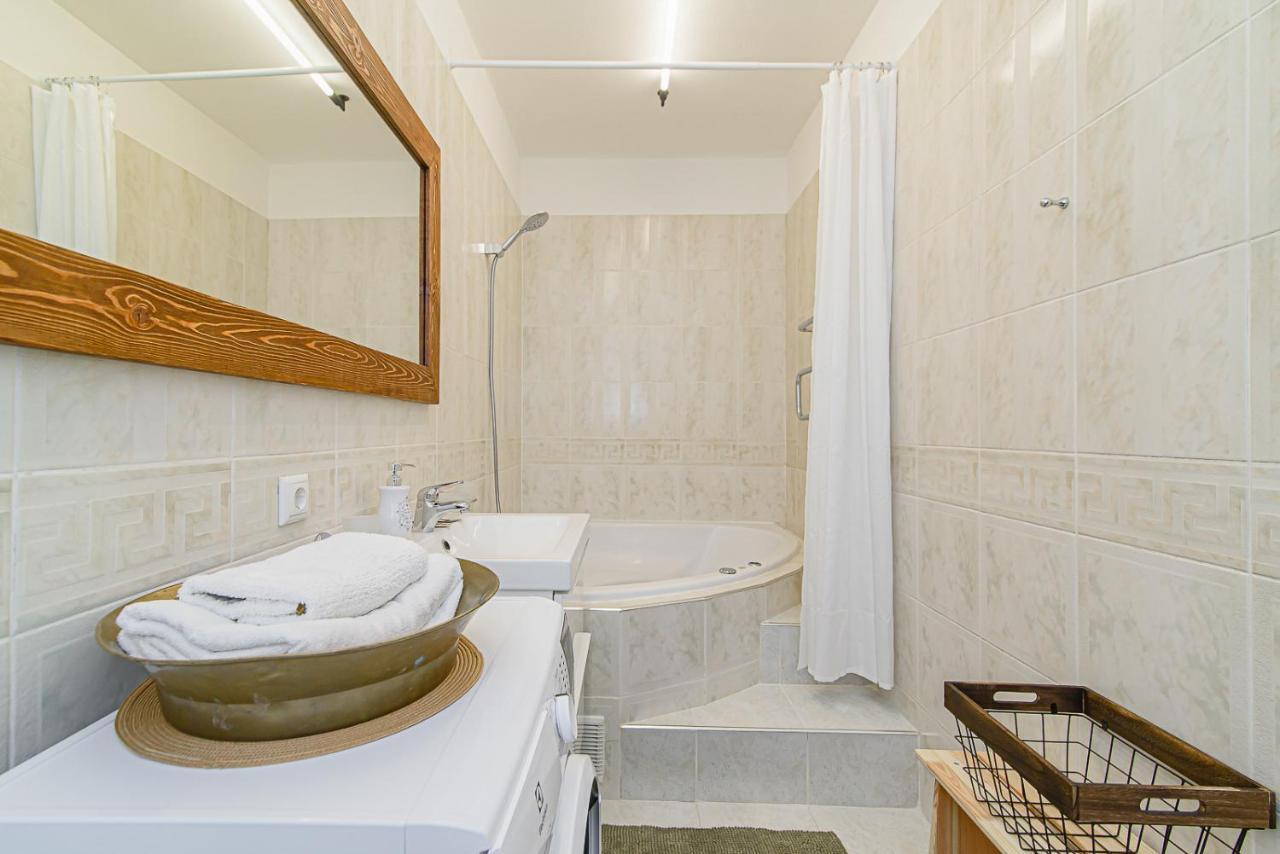 Cozy Studio In The Heart Of Vilnius Old Town Екстериор снимка